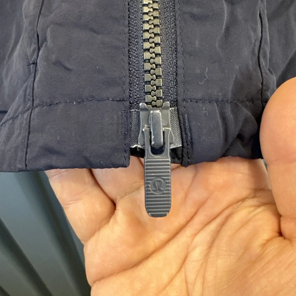 Lululemon Move With The Pack Jacket True Navy‎ Size 4 With Hood